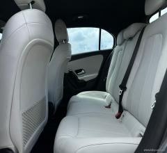 Auto - Mercedes-benz a 180 d automatic business extra