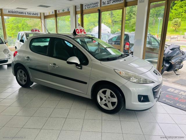 Auto - Peugeot 207 1.4 8v 75 cv 5p. x line eco gpl