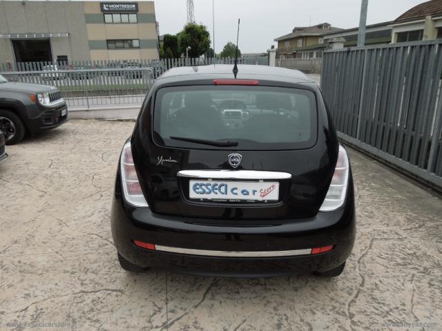 Auto - Lancia ypsilon 1.3 mjt 75 cv platinum