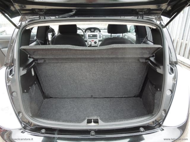Auto - Lancia ypsilon 1.3 mjt 75 cv platinum