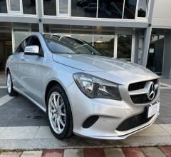 Auto - Mercedes-benz cla 200 d automatic business