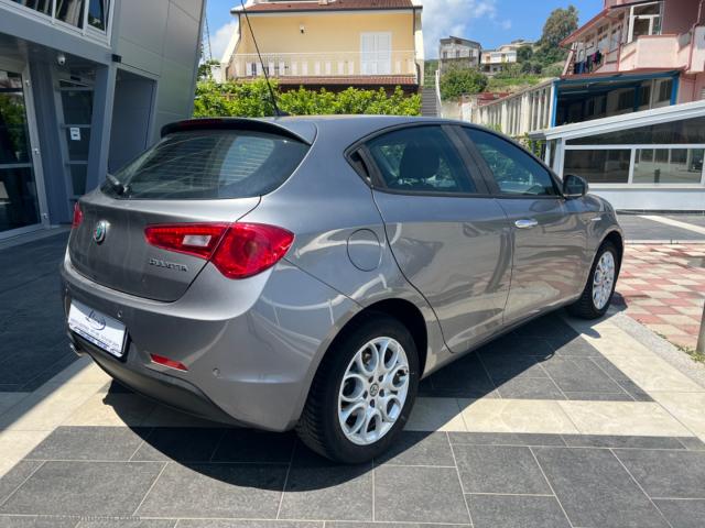 Auto - Alfa romeo giulietta 1.6 jtdm 120 cv