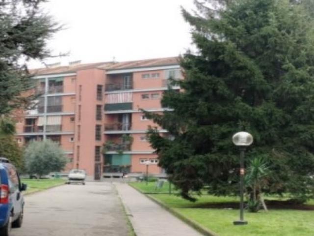 Case - Abitazione di tipo popolare - via osteno n. 2