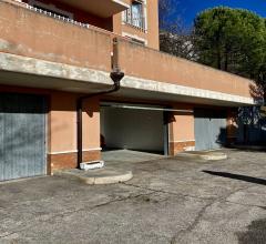 Appartamenti in Vendita - Garage in vendita a chieti filippone