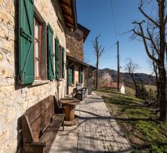 Case - Rustico indipendente ristrutturato in sassi con vista panoramica