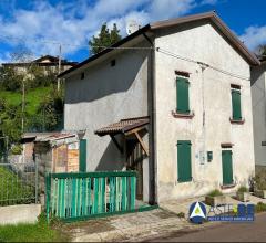 Abitazione su due livelli via porretana n. 1820, montese (mo) - fraz. iola