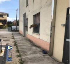 Case - Appartamento al p.t in via podgora n.45, mirandola (mo)