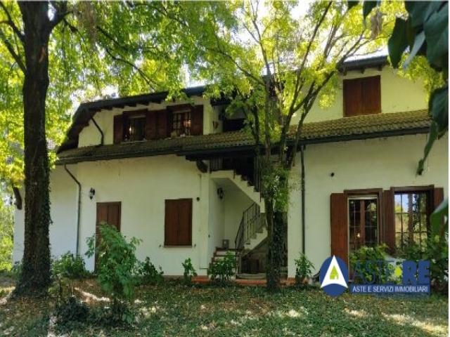 Appartamento al p.t in villa in via morello mezzo n. 16, soliera (mo)