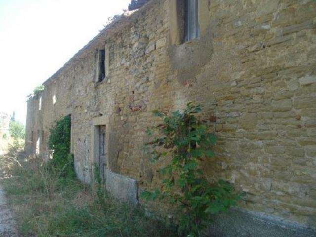 Casale rurale - localita' collevecchio - città di castello (pg)
