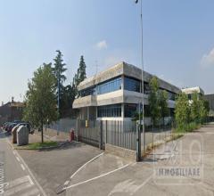 Case - Fabbricato industriale multipiano di 4890mq v.ze brescia!