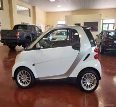 Auto - Smart fortwo 1000 52 kw mhd coupÃ© passion