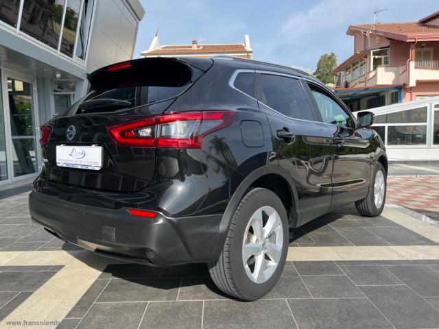 Auto - Nissan qashqai 1.5 dci business