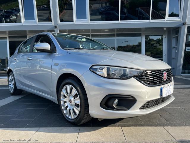 Auto - Fiat tipo 1.6 mjt s&s 5p. easy