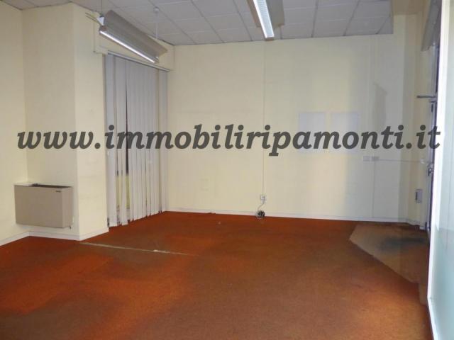 Appartamenti in Vendita - Negozio in affitto a lecco