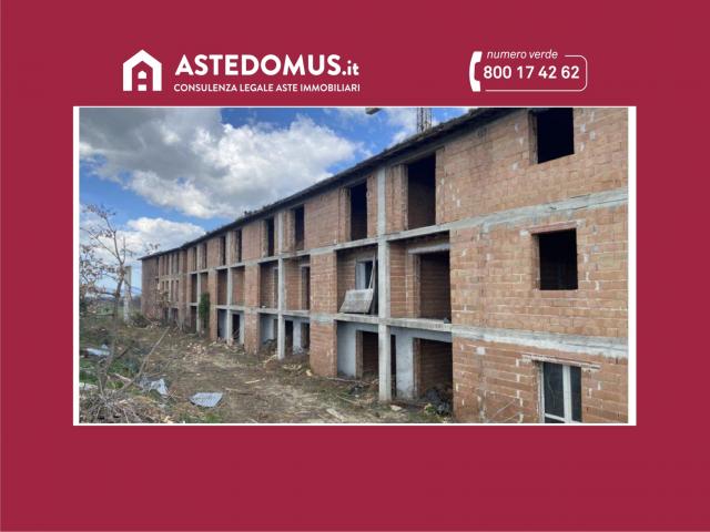 Case - Albergo in corso di costruzione