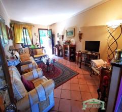 Appartamenti in Vendita - Villetta in schiera a monsummano terme