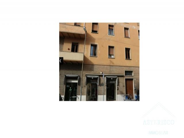 Negozio - via flaminia, n. 33 - spoleto (pg)