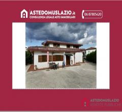 Appartamento con terreni via aia nuova n° 12 alatri (fr)