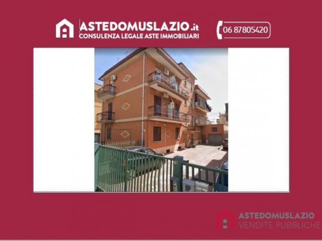 Case - Appartamento via jacopo torriti n° 59 roma