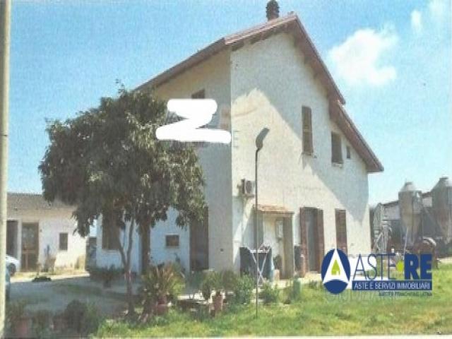 Case - Azienda agricola - via migliara 46 1/2 dx snc