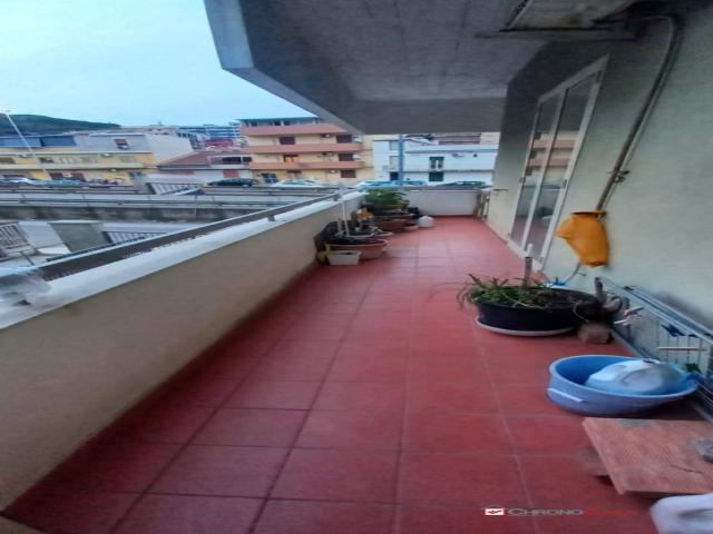 Case - Svincolo me-centro,nuda proprietà di 4 vani e servizi