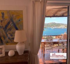 Appartamenti in Vendita - Appartamento in centro a porto cervo