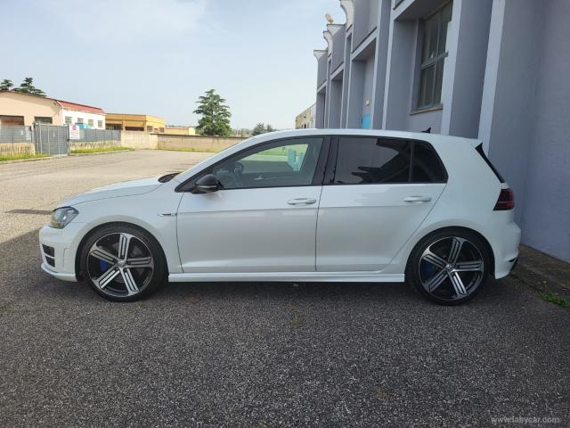 Auto - Volkswagen golf r 2.0 dsg 4 motion 5p.
