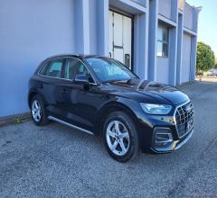 Audi q5 35 tdi s tronic business sport