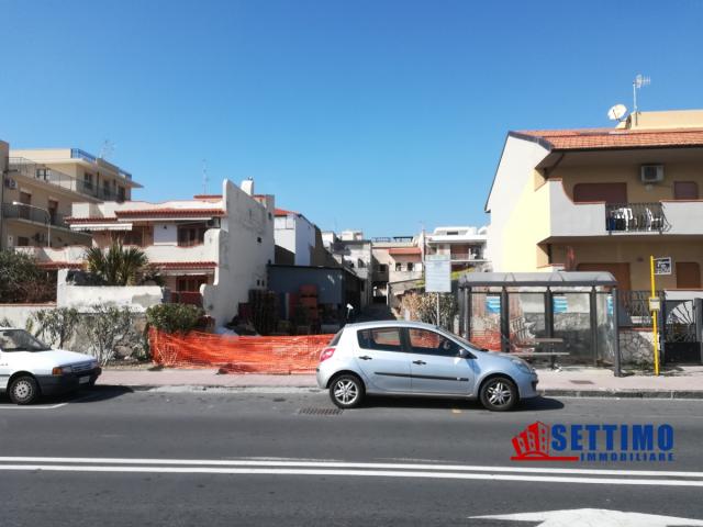 Case - Vendita terreno edificabile sito in zona lungomare, santa teresa di riva.