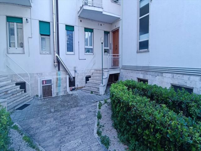 Appartamenti in Vendita - Appartamento in vendita a chieti centro