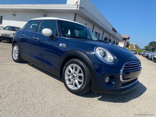 Auto - Mini mini cooper d 5 porte