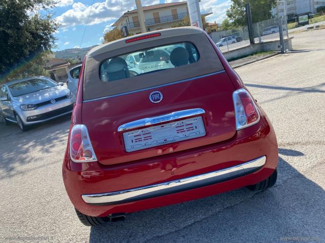 Auto - Fiat 500 c 1.2 lounge