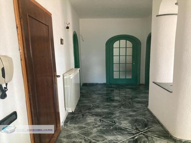 Appartamenti in Vendita - Casa indipendente in vendita a lercara friddi periferia