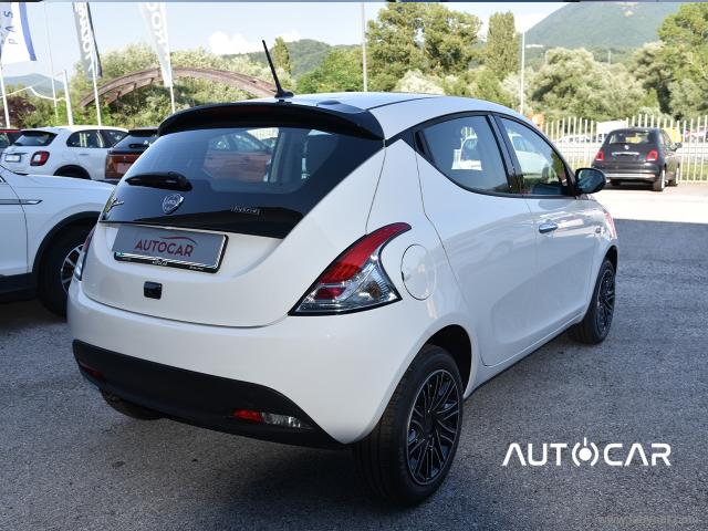 Auto - Lancia ypsilon 1.0 firefly 5p.s&s hyb. eco gold