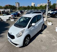 Auto - Kia venga 1.4 crdi 90 cv active