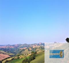Appartamenti in Vendita - Casa indipendente in vendita a sant'angelo in pontano campagna
