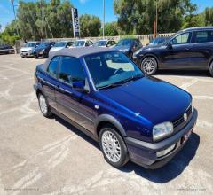 Auto - Volkswagen golf cabrio 1.6 sport