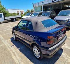 Auto - Volkswagen golf cabrio 1.6 sport