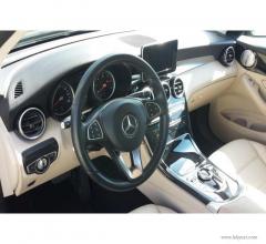 Auto - Mercedes-benz glc 220 d 4matic business