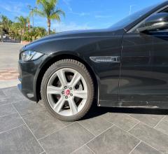 Auto - Jaguar xe 2.0 d 180cv awd aut prest. bs. ed.