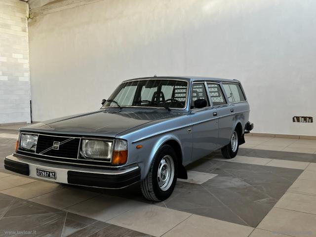 Auto - Volvo 245 gl 1.9