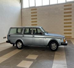 Auto - Volvo 245 gl 1.9