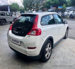Auto - Volvo c30 d2 momentum