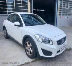 Auto - Volvo c30 d2 momentum
