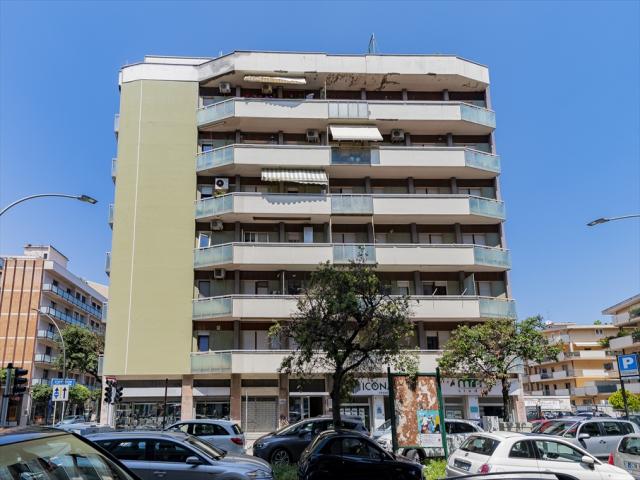 Appartamento in vendita a pescara centro