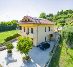 Appartamenti in Vendita - Villa in vendita a chieti periferia