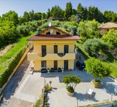 Appartamenti in Vendita - Villa in vendita a chieti periferia