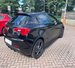 Auto - Alfa romeo giulietta 1.6 jtdm 120 cv b-tech