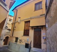 Casa indipendente in affitto a chieti centro storico