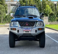 Auto - Mitsubishi l200 2.5 tdi 4wd dc pick-up gls